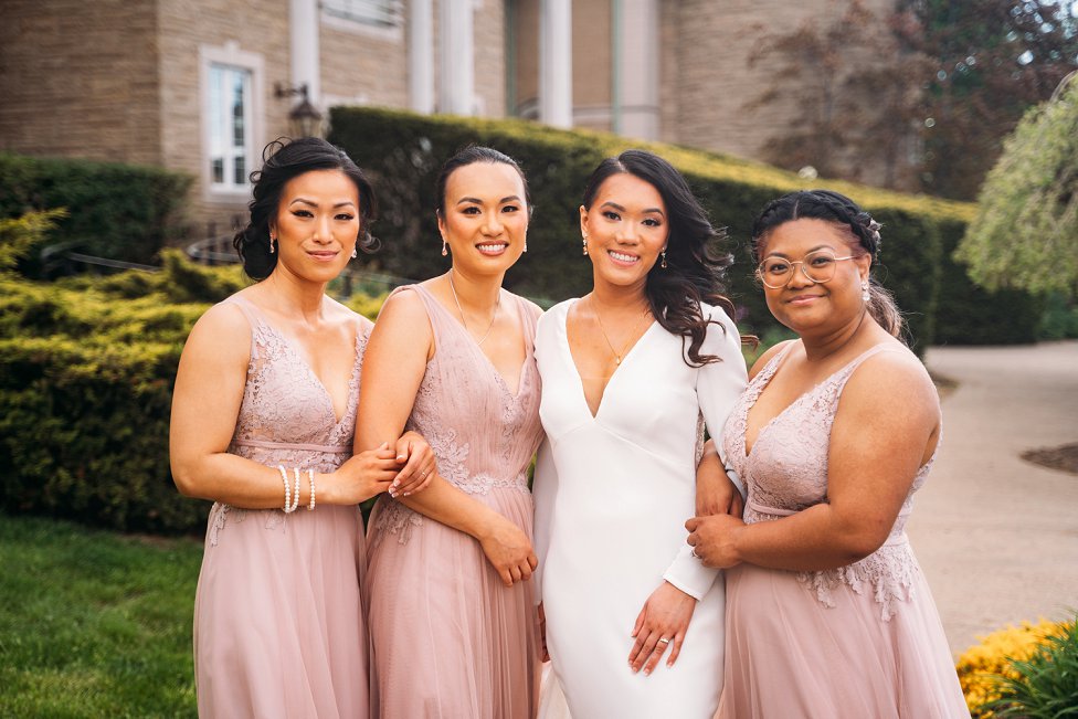 bridesmaids portrait